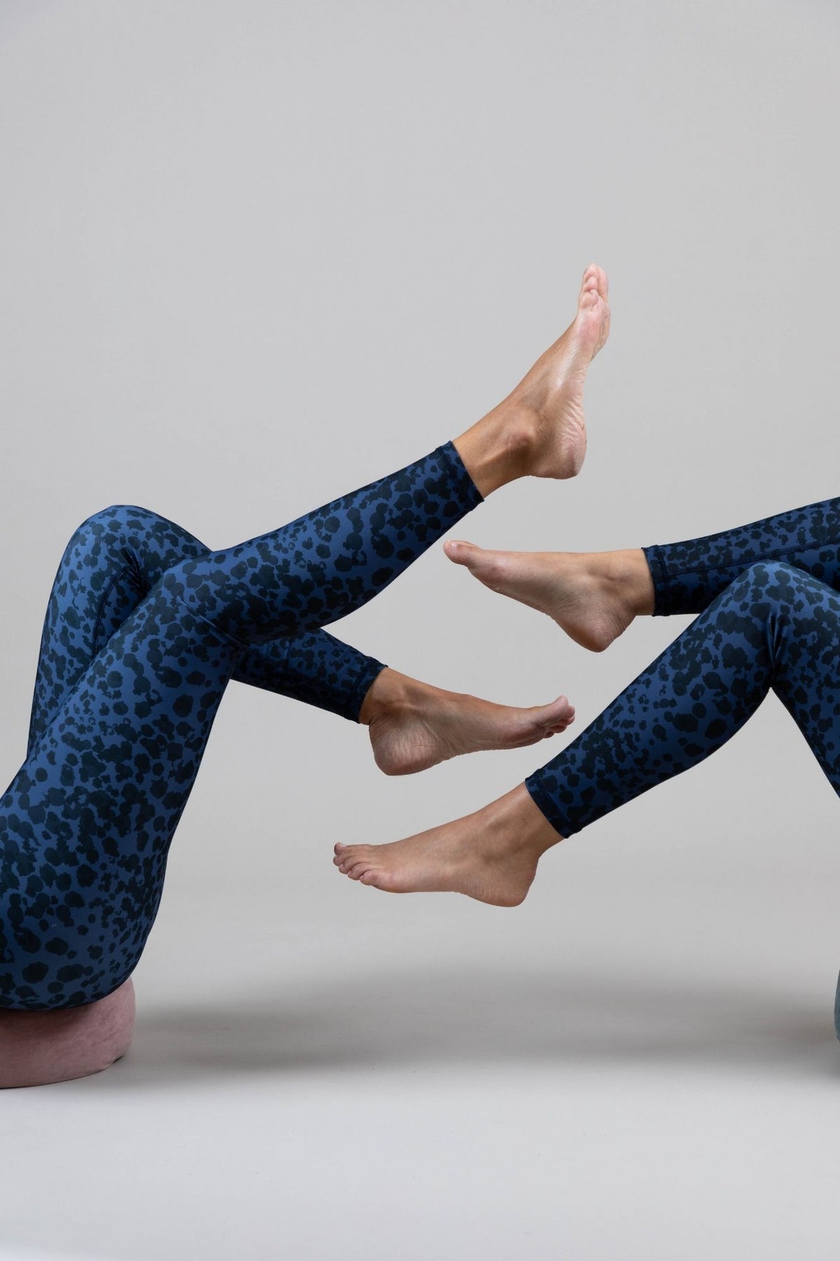 Ambiletics LEOPARD | nachhaltige Yogaleggings & Laufhose | fair und recycelt